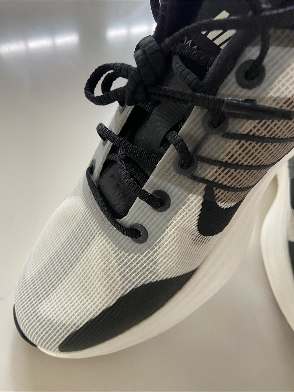 Nike Men’s Black, White and Gray Athletic Running Shoes - Picture 4 of 16
